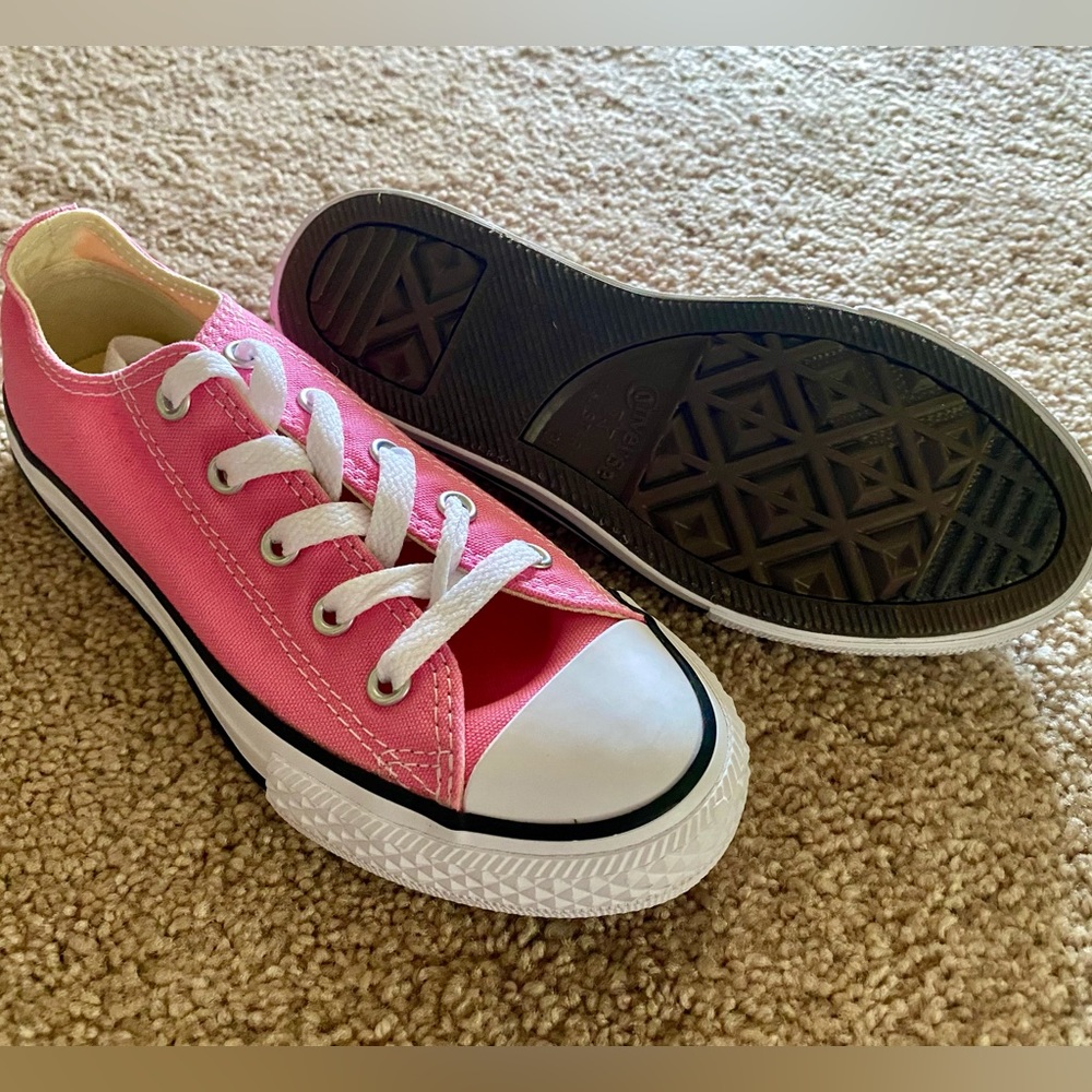 Brand New Girls Pink Converse